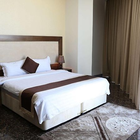 Belle Tower Luxury Apartments Манама Экстерьер фото