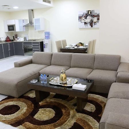 Belle Tower Luxury Apartments Манама Экстерьер фото