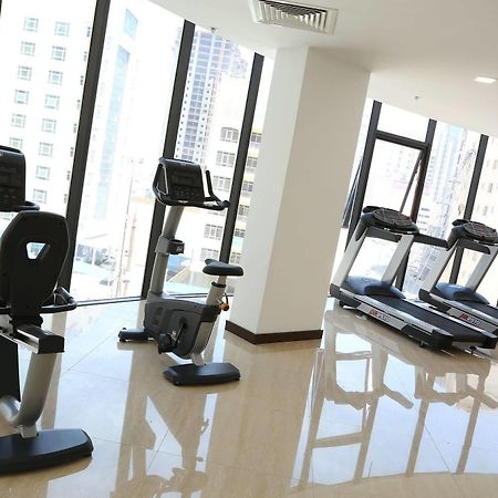 Belle Tower Luxury Apartments Манама Экстерьер фото