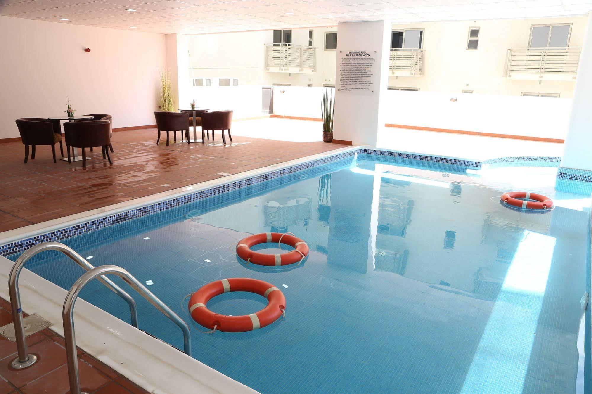 Belle Tower Luxury Apartments Манама Экстерьер фото